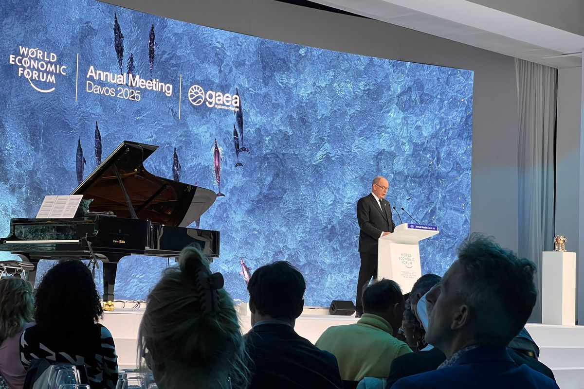 S.A.S. le Prince Albert II assiste au dîner de gala inaugural des Giving to Amplify Earth Actions Awards à Davos